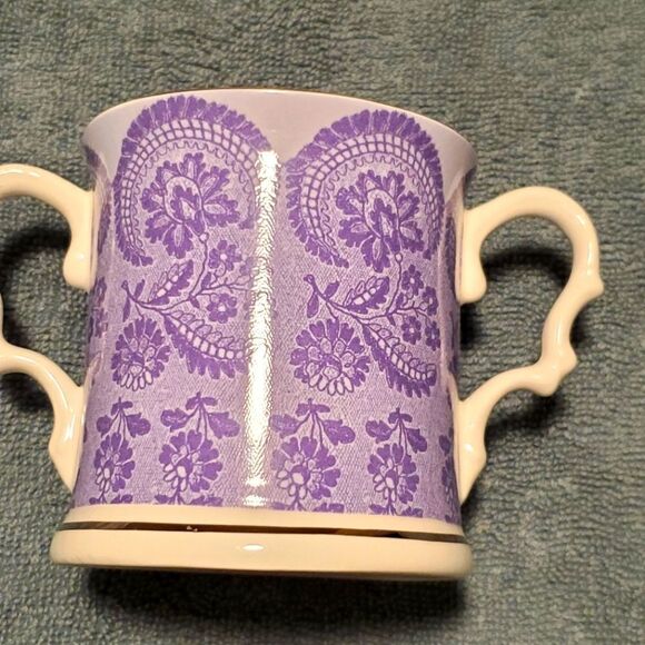 Double handled cup Kensington Palace - Picture 1 of 7